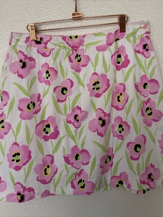Dresses & Skirts - Mini Skirt